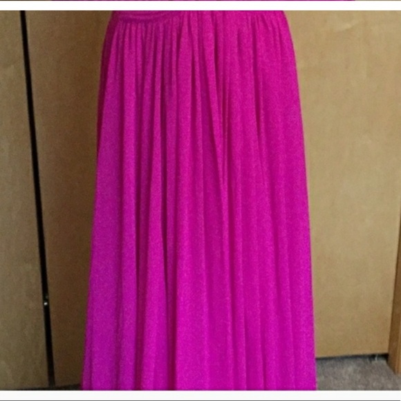 Laundry by Shelli Segal magenta cross cross gown - Picture 5 of 12